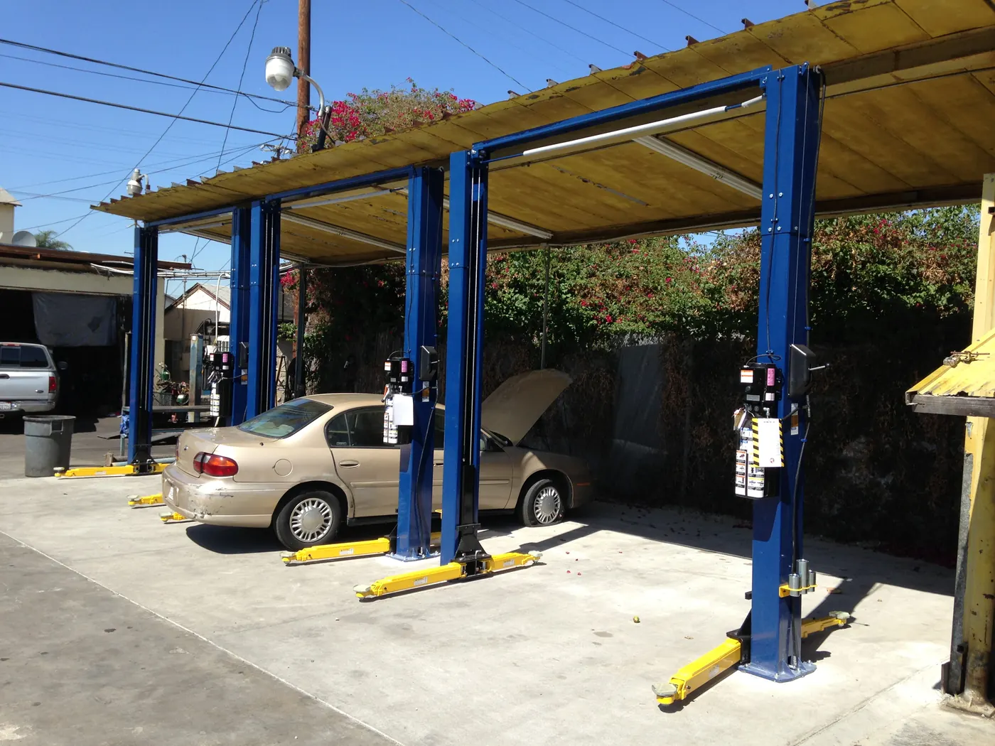Challenger SA10 2-Post Lifts installed by Autolift & Equipment Service in Southern California